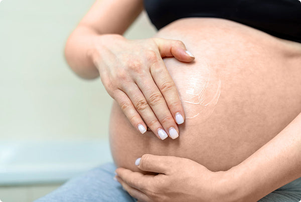Estrias têm tratamento? O que a dermatologia já comprova